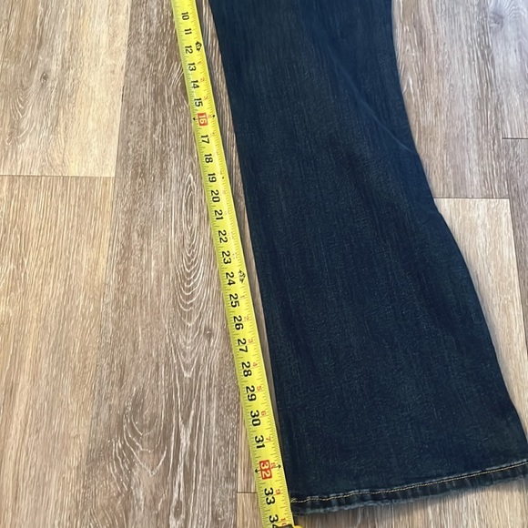 Wrangler high rise bold boot cut jeans size 20W long med/dark wash - Picture 13 of 13